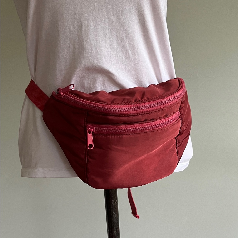 Aerie Pink Fanny Pack